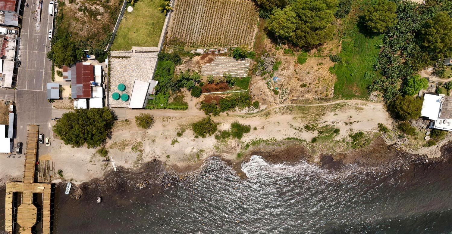 Playa San Pedro Norte desde el aire, antes de la intervención